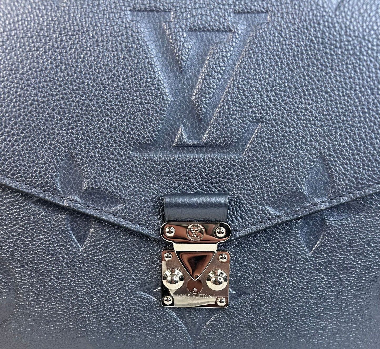 Metis Limited Edition