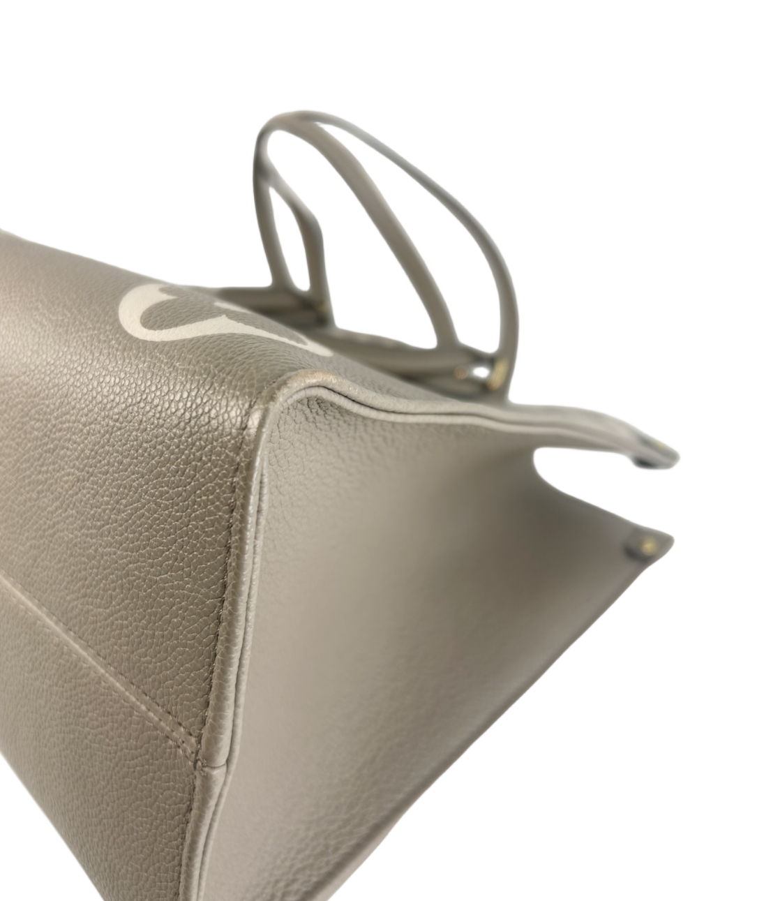 Louis Vuitton OnTheGo MM